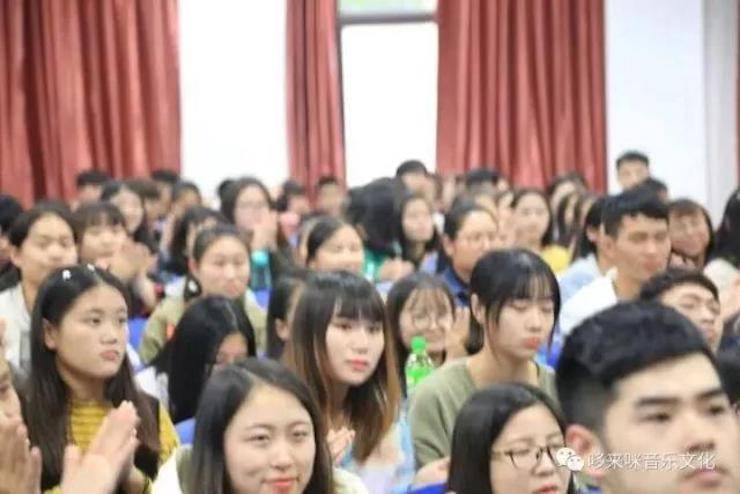 佰利乐艺术家朱楣巡讲《练琴的艺术》——安阳、濮阳站完美落幕