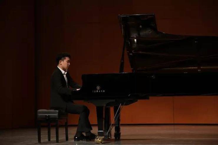 2017佰利乐亚洲音乐奖学金?内蒙古艺术学院颁奖仪式暨佰利乐艺术家鲍释贤钢琴音乐会成功举行