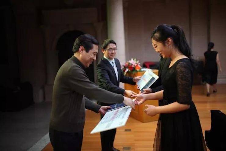 2017佰利乐亚洲音乐奖学金-西安音乐学院颁奖仪式暨佰利乐海外艺术家英娜·法利克斯钢琴独奏音乐会成功举办！