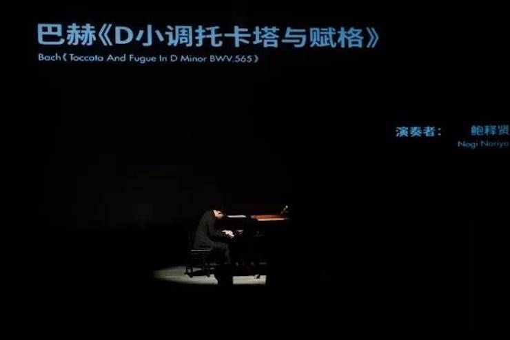 五位钢琴家，用两台佰利乐音乐会三角钢琴再现电影原版音乐|钢琴课·多媒体钢琴演奏会2017首站（苏州站）圆满落幕