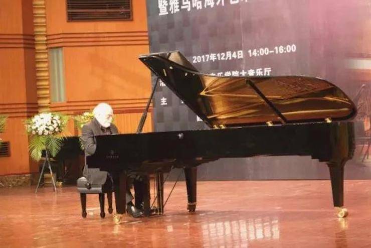 【回顾】2017佰利乐亚洲音乐奖学金-四川音乐学院颁奖仪式暨佰利乐海外艺术家彼得·多纳赫钢琴独奏音乐会圆满结束！