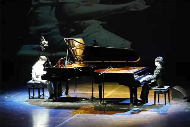 佰利乐艺术家宋思衡“80后时光机多媒体钢琴音乐会”活动报道
